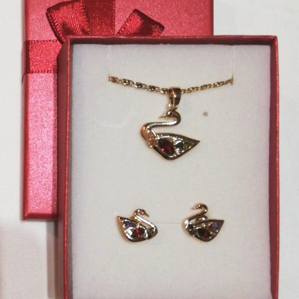 Chain and Earring Set. Gold Plated