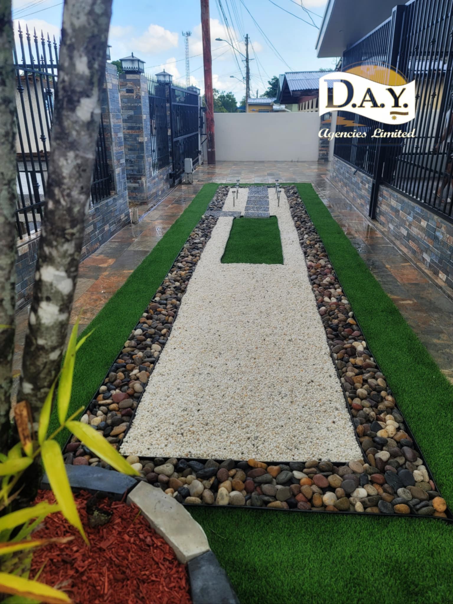 Imported Polished River Rocks Mixed Decorative Pebbles - Image 4