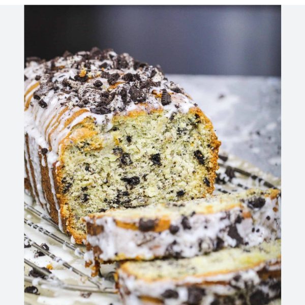 Cookies and cream banana bread
