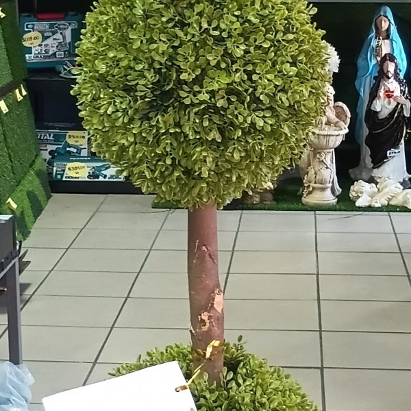 Realistic Faux Topiary Plant - 3 Globe Straight (5ft)